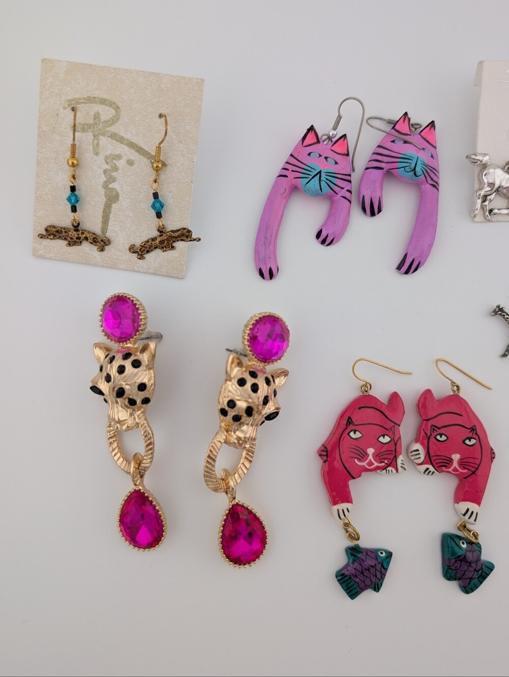 Jewelry Lot #64 - Animal Earrings - Vintage & Modern - Estate Jewelry Bag - Picture 3 of 8